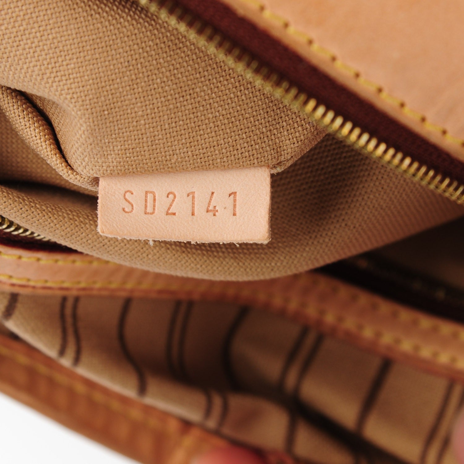 Louis Vuitton Monogram Delightful MM 7 of 8