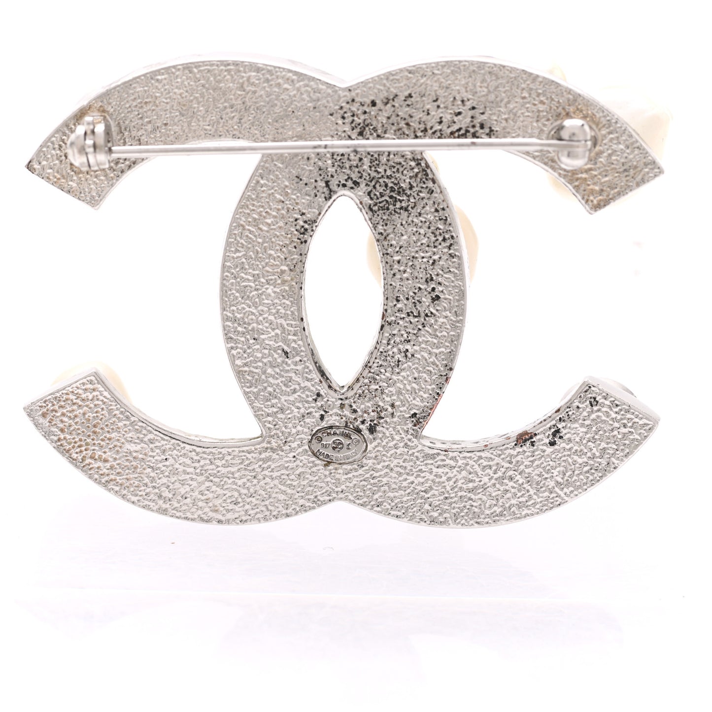 Pearl Crystal CC Mini Brooch Silver