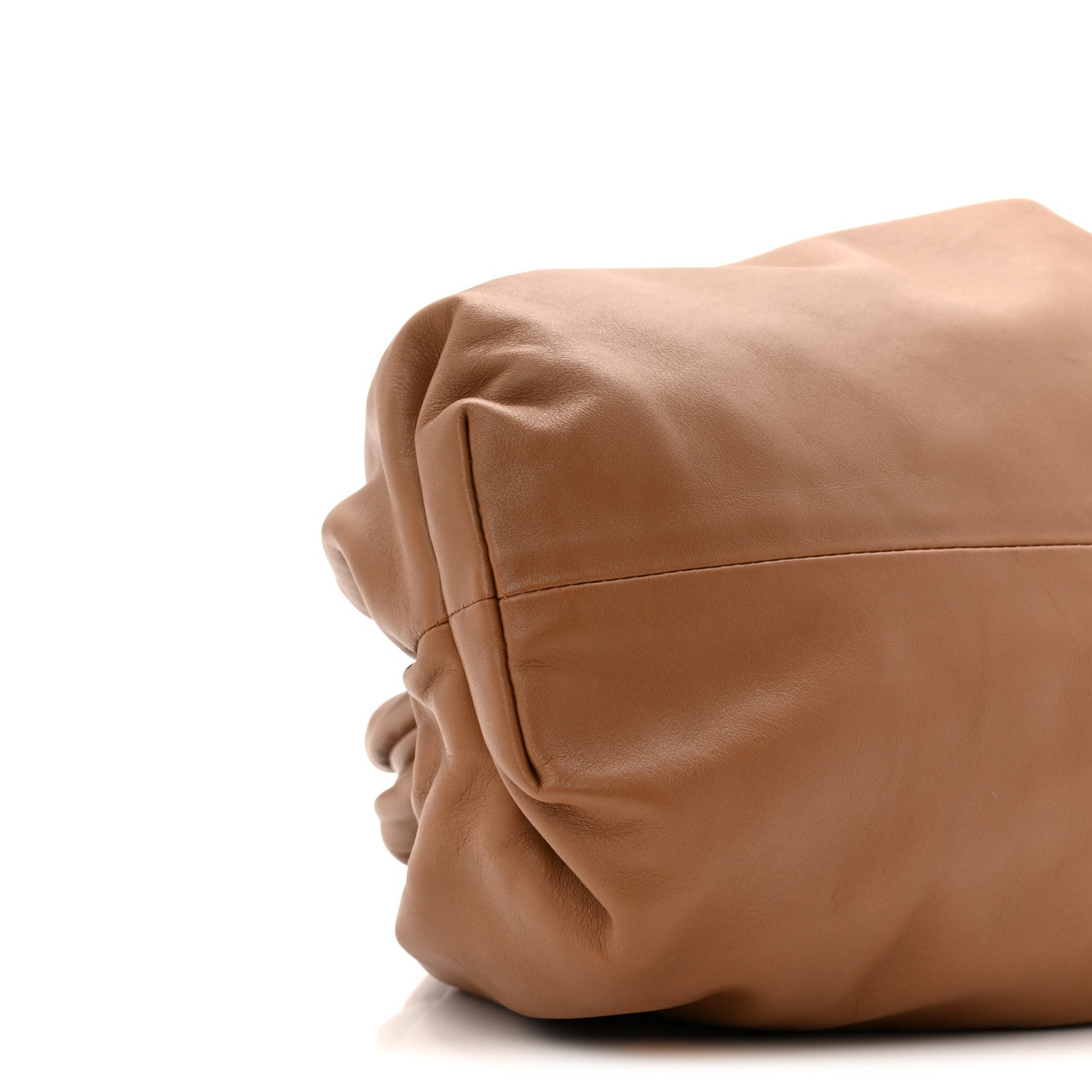 Bottega Veneta Smooth Butter Calf The Pouch Oversized Clutch Cammello 9 of 10