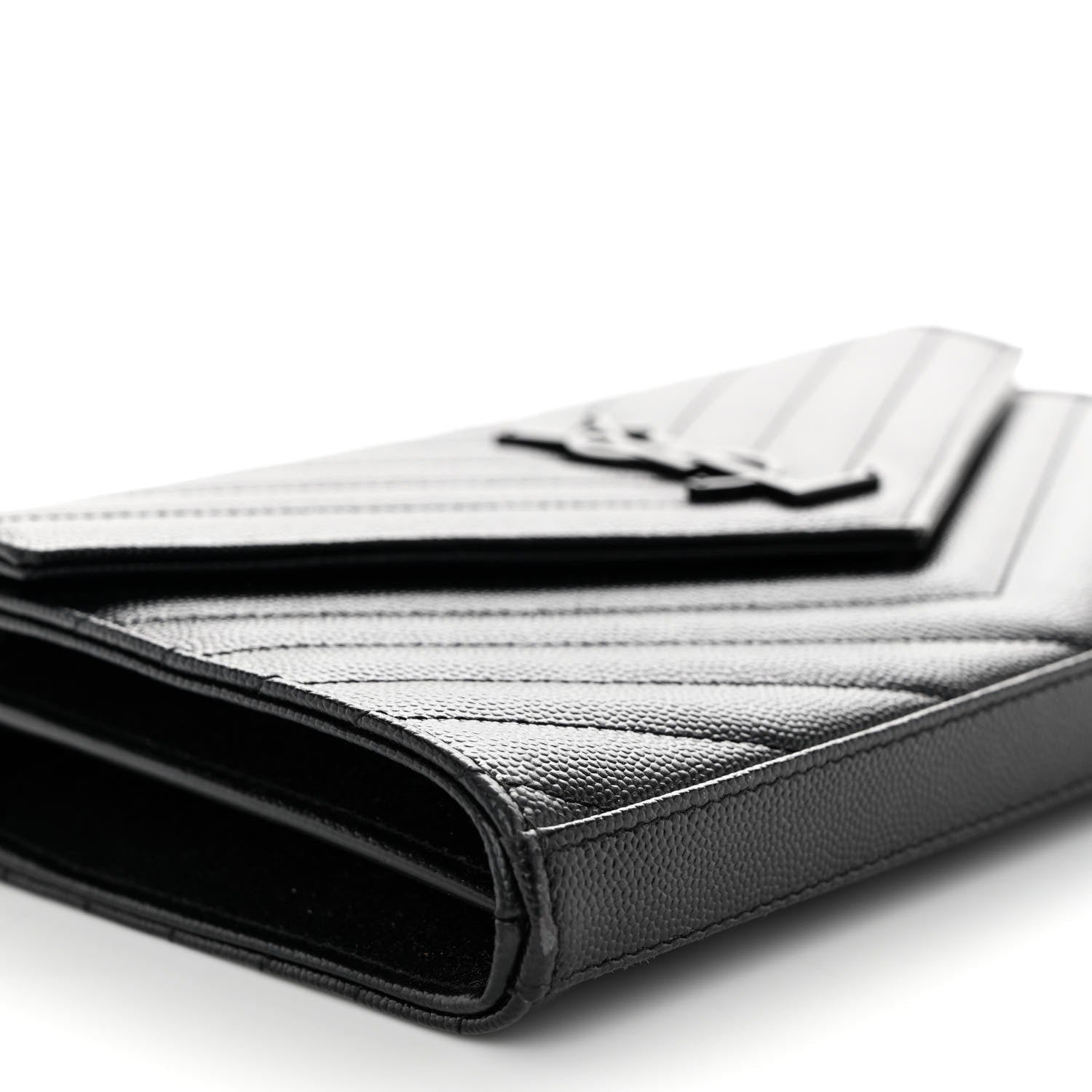 Saint Laurent Grain De Poudre Matelasse Chevron Monogram Monochrome Chain Wallet Black 7 of 9
