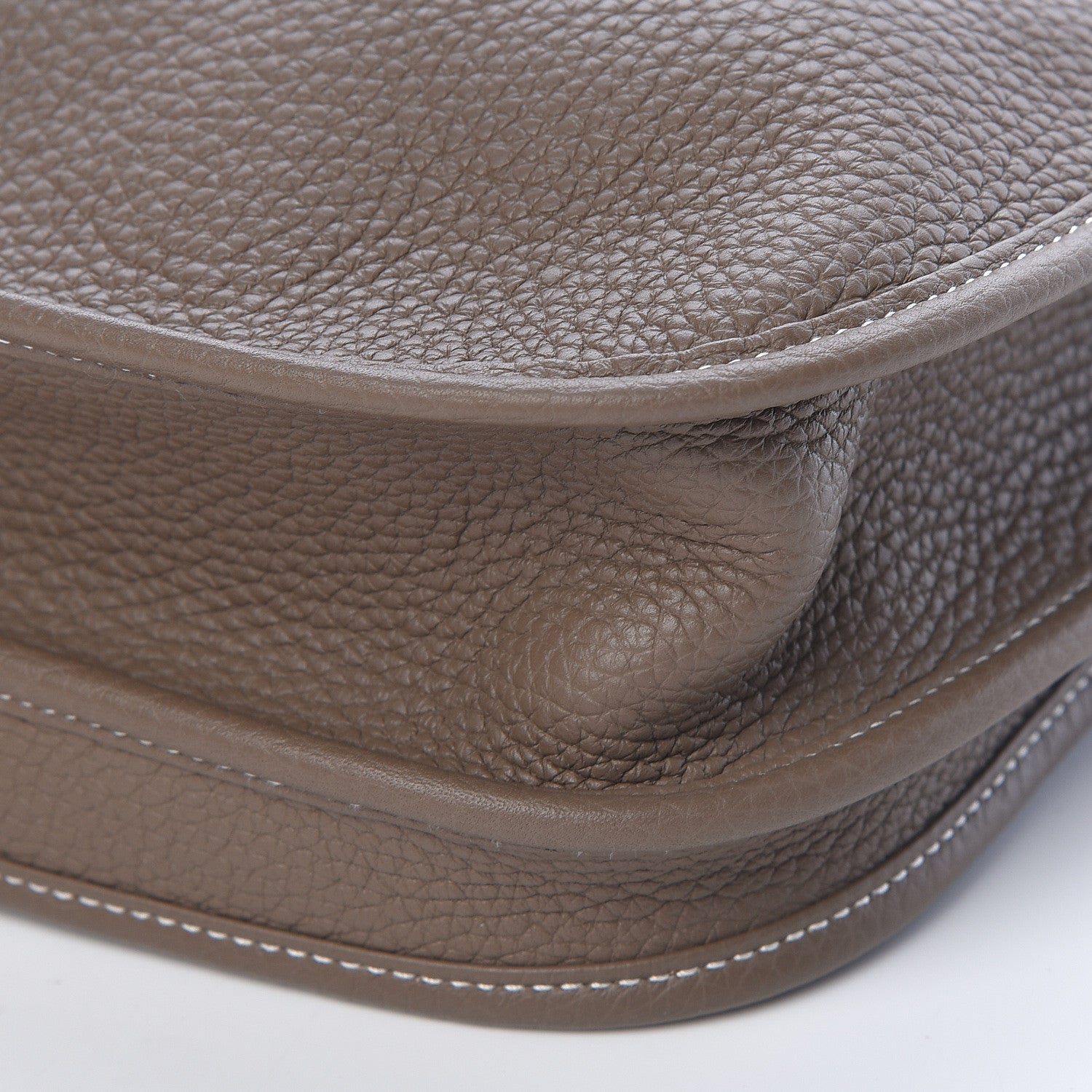 Hermes Taurillon Clemence Evelyne III PM Etoupe 9 of 10