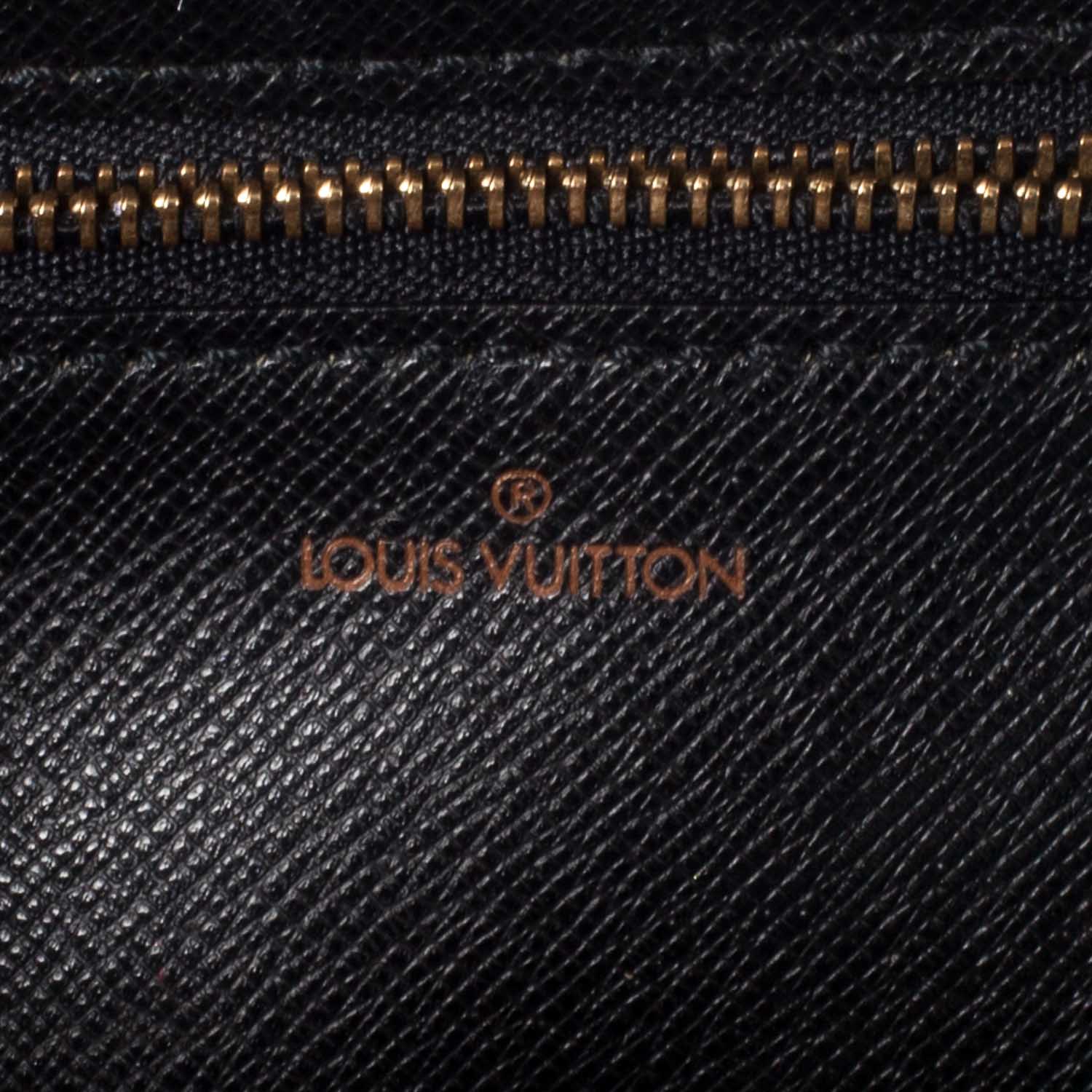 Louis Vuitton Epi Trocadero 24 Borneo 8 of 10