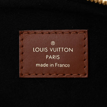 Louis Vuitton Monogram V Tote MM Black 6 of 9