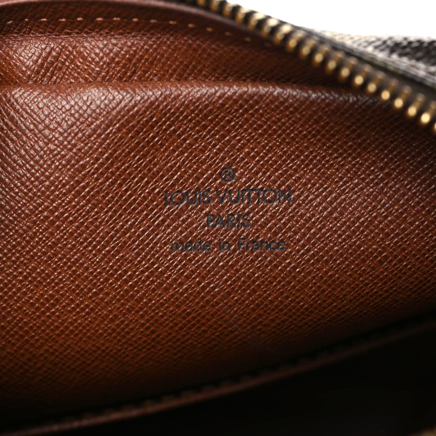 Monogram Amazone