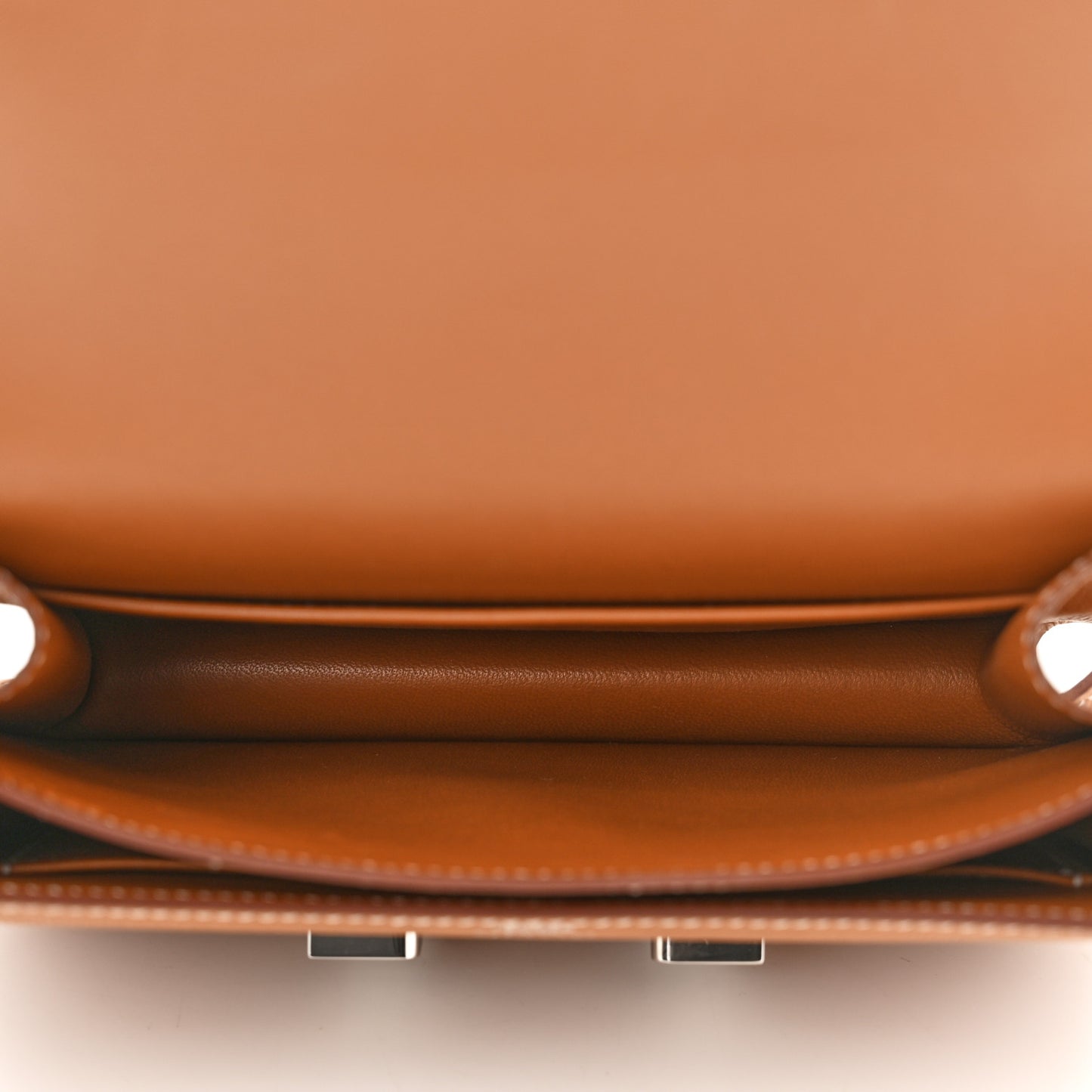 Epsom Constance 18 Gold