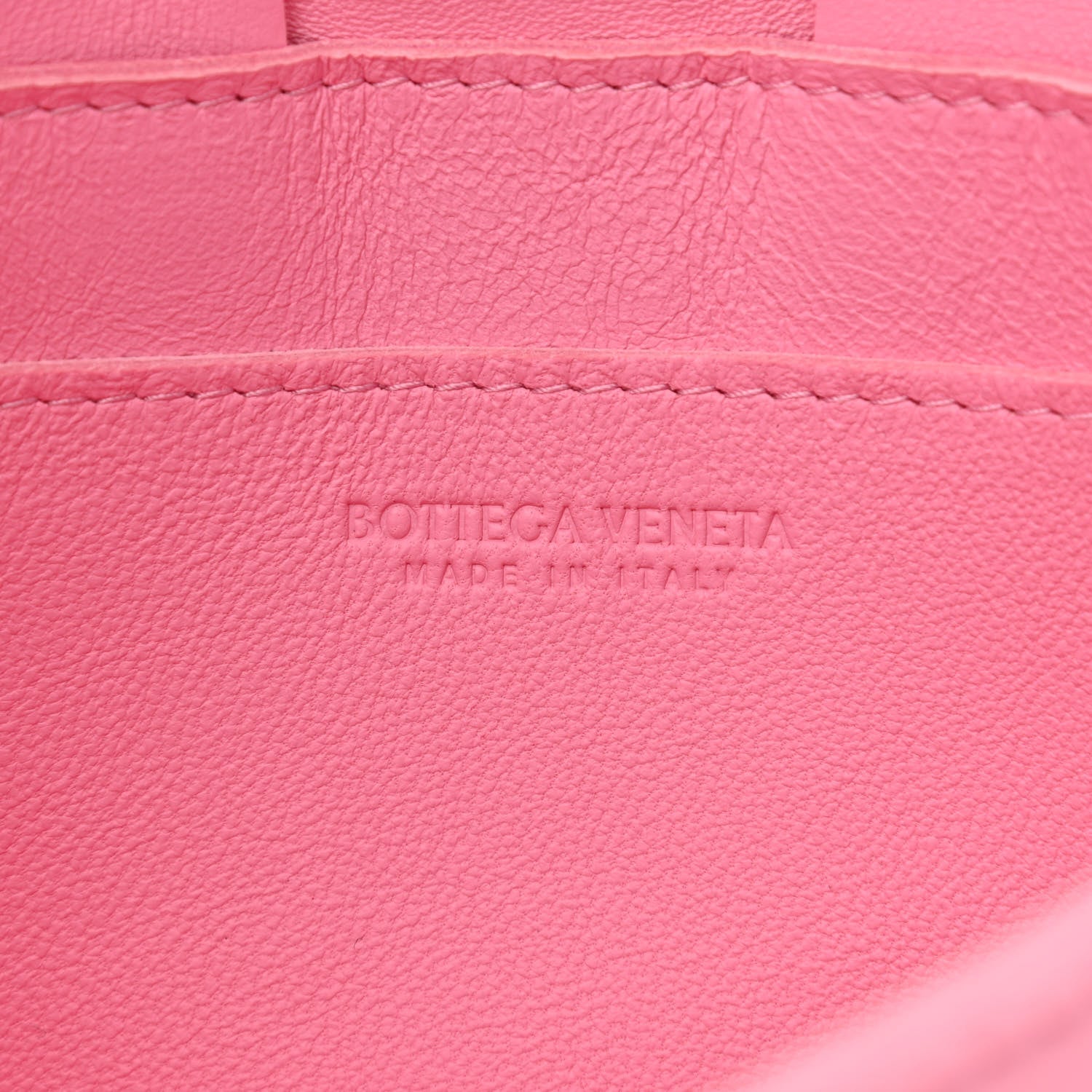 Bottega Veneta Lambskin Maxi Intrecciato Small Cassette Crossbody Bag Ribbon 5 of 9