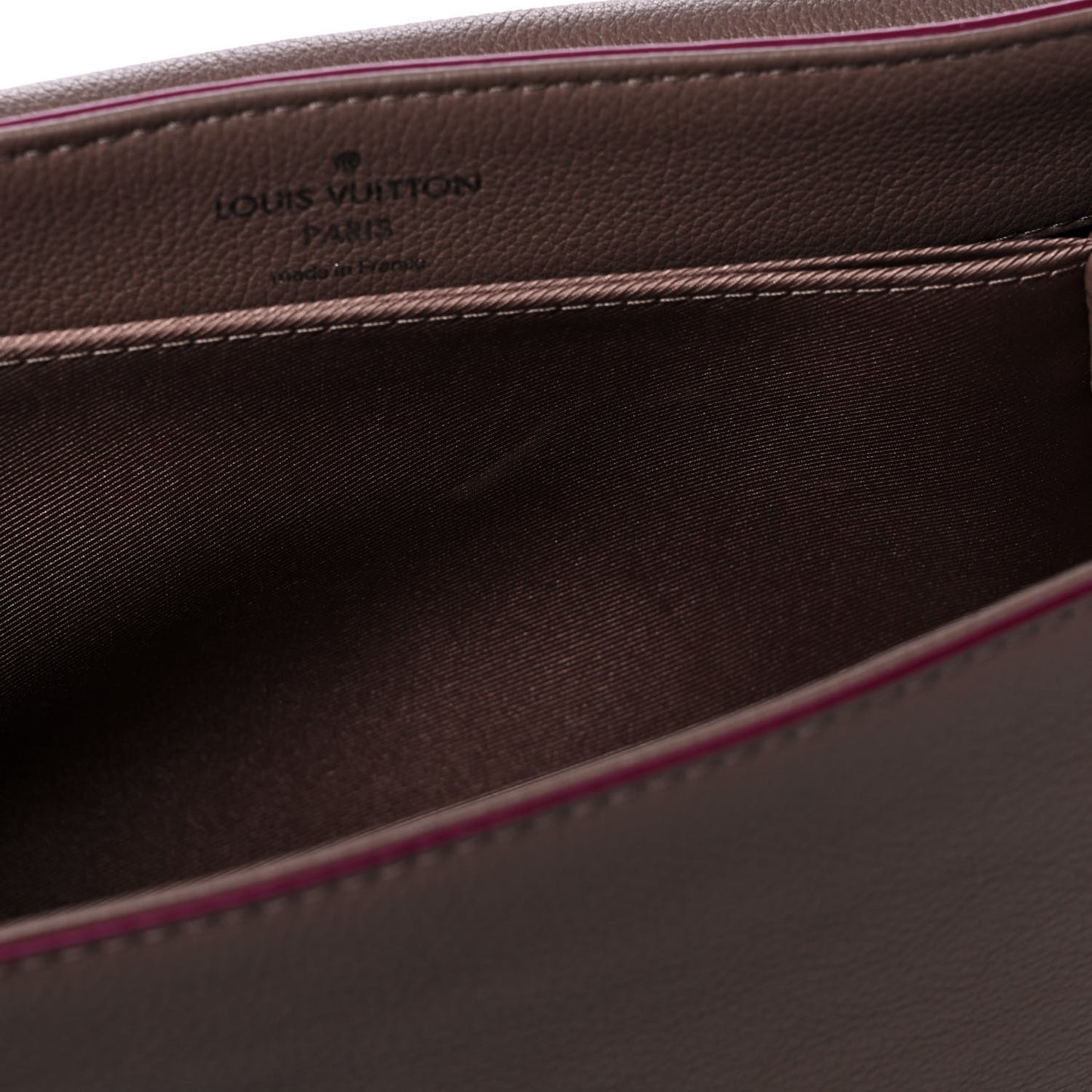 Soft Calfskin Lockme II Top Handle Taupe Glace