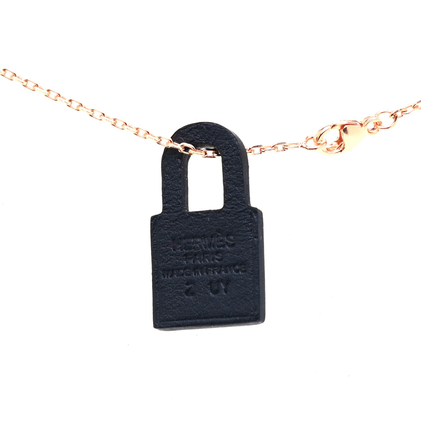 Swift Small O'Kelly Pendant Necklace Black