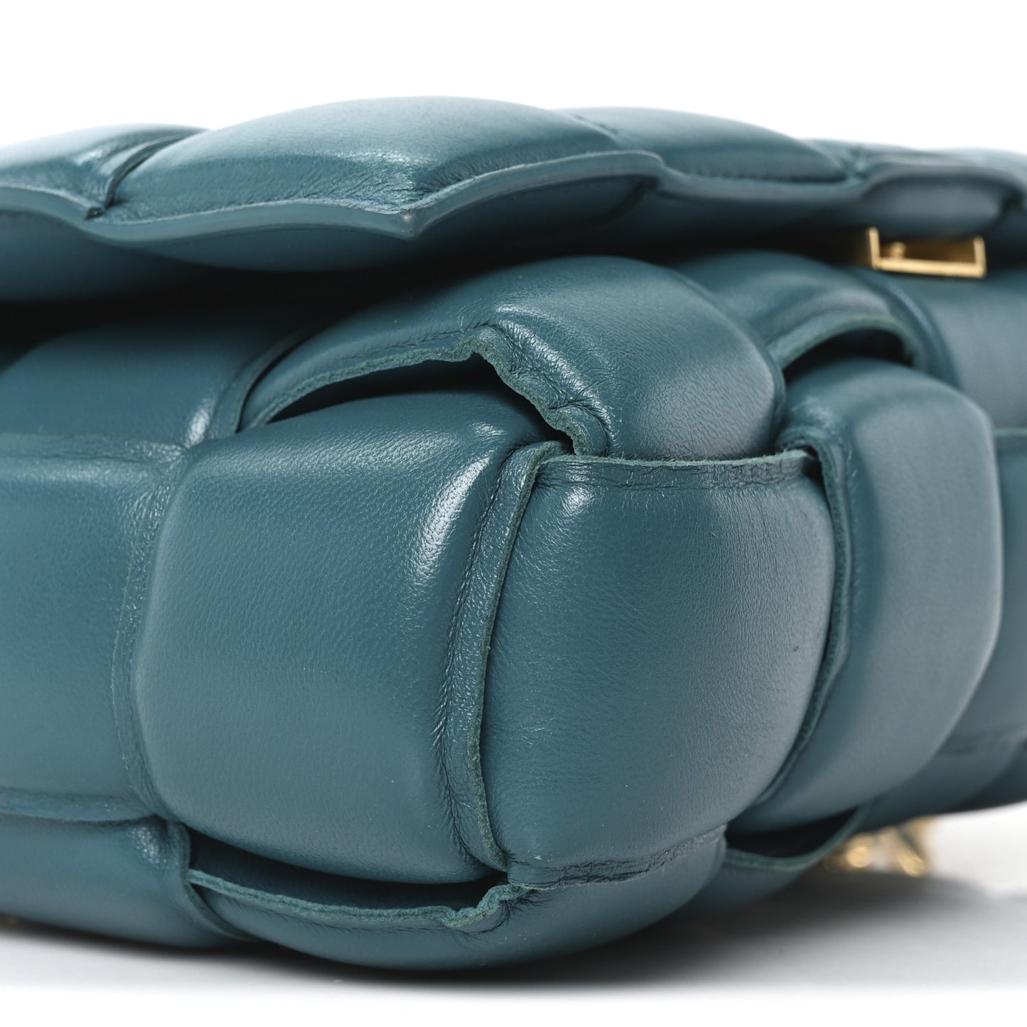 Lambskin Maxi Intreccio Padded Chain Cassette Crossbody Bag Mallard
