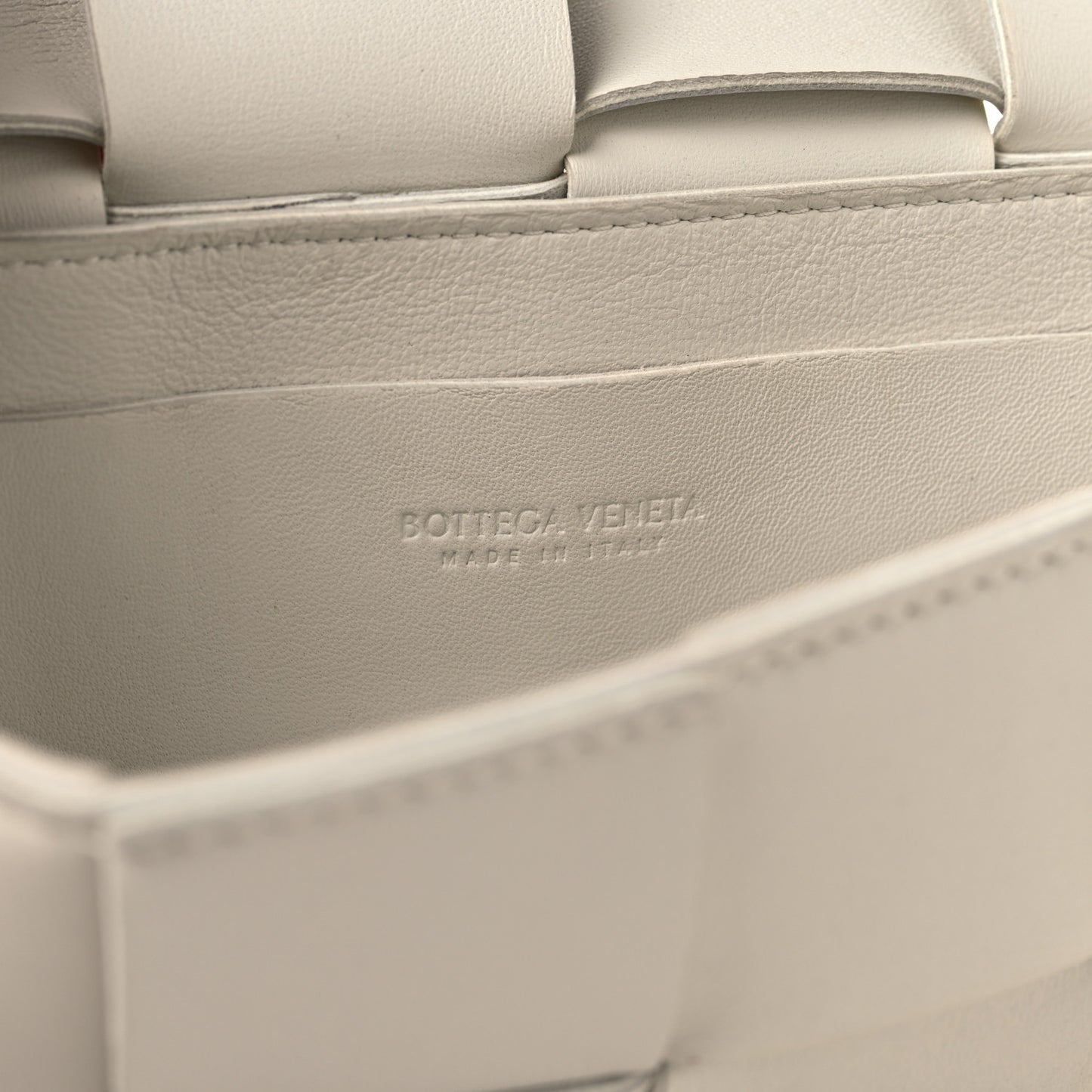 Nappa Maxi Intreccio The Belt Cassette Bag White