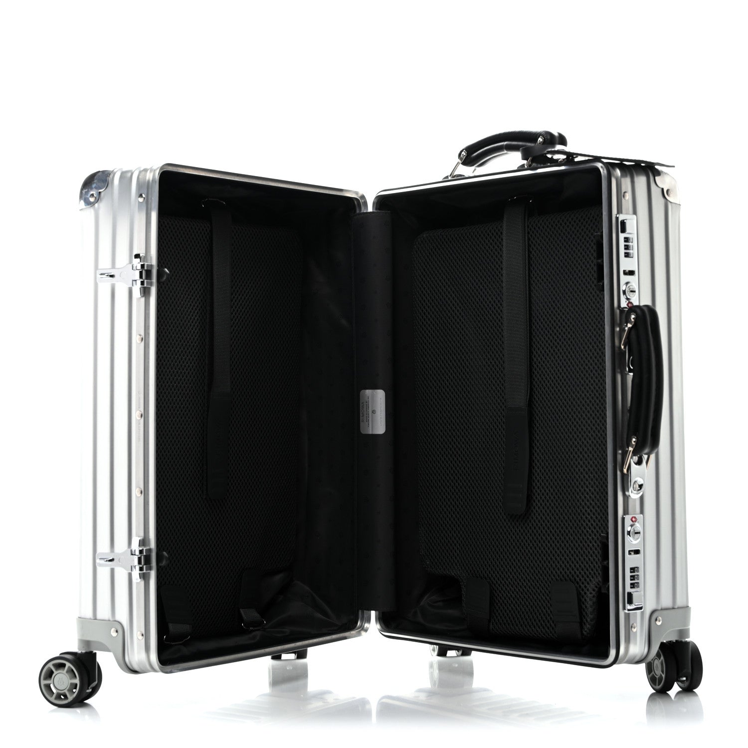 Rimowa Aluminum Classic Flight Cabin Silver 4 of 15
