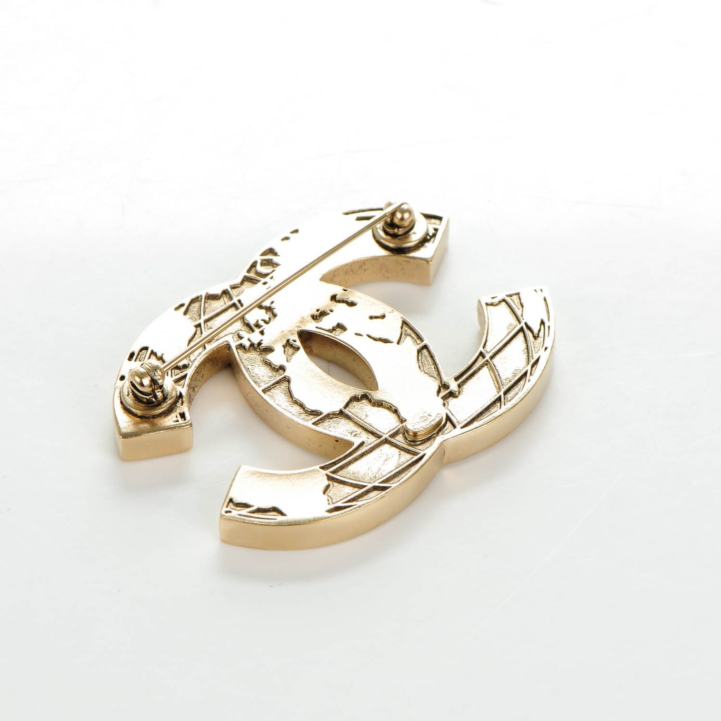 CC Map Brooch Light Gold