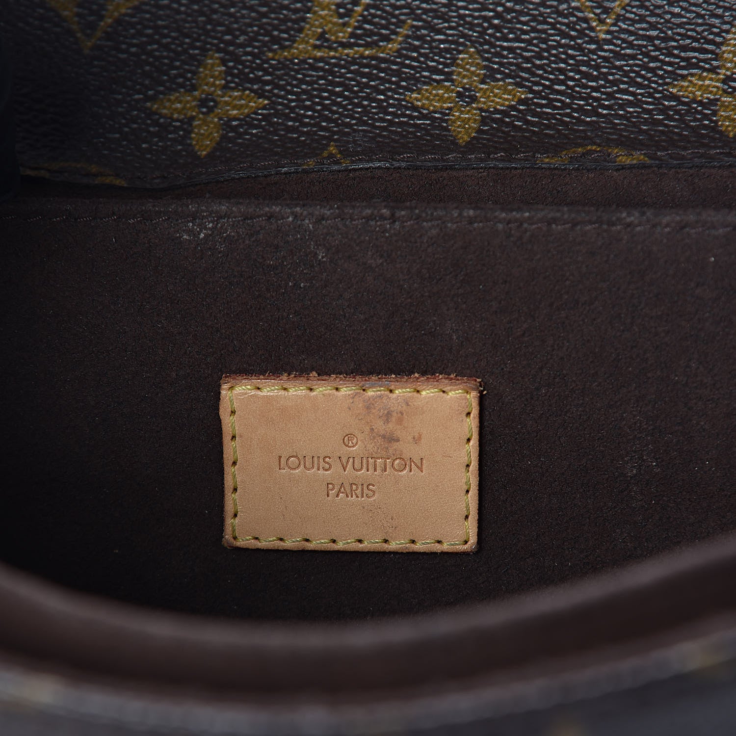 Louis Vuitton Monogram Pochette Metis 6 of 10