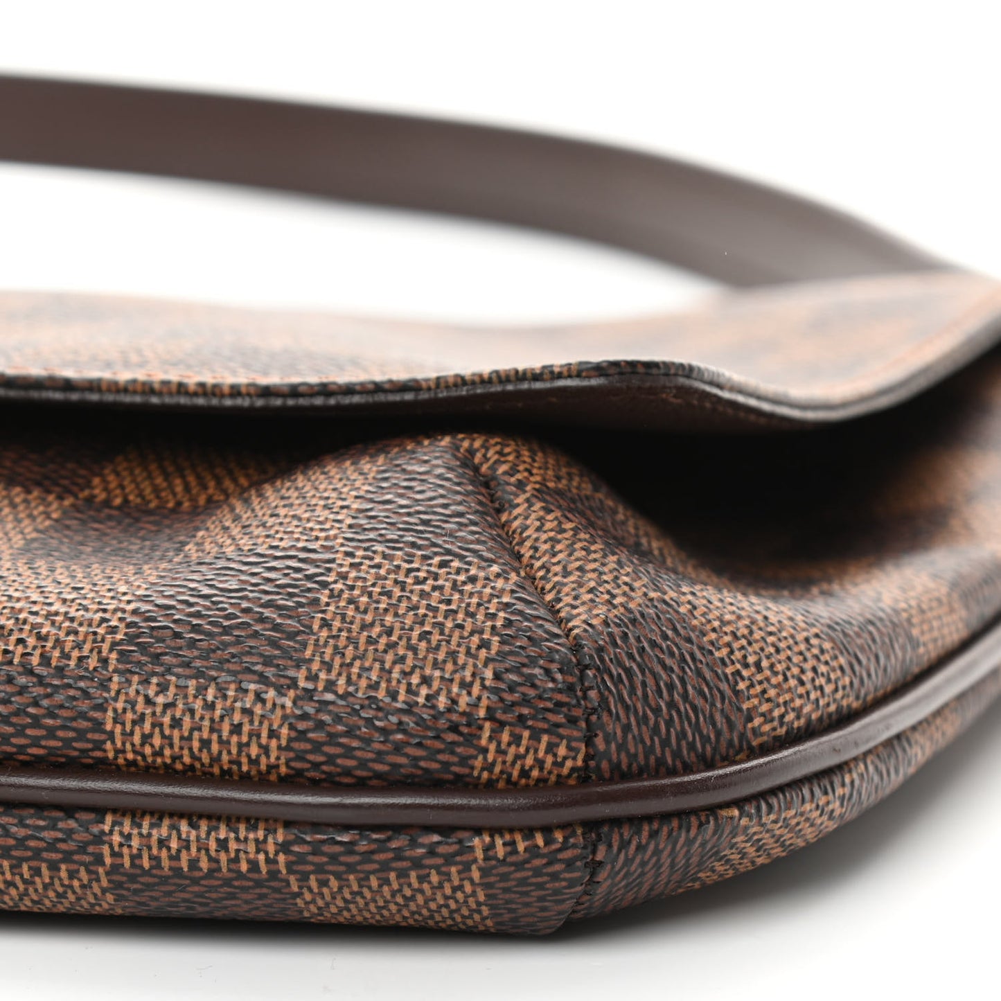 Damier Ebene Musette Tango