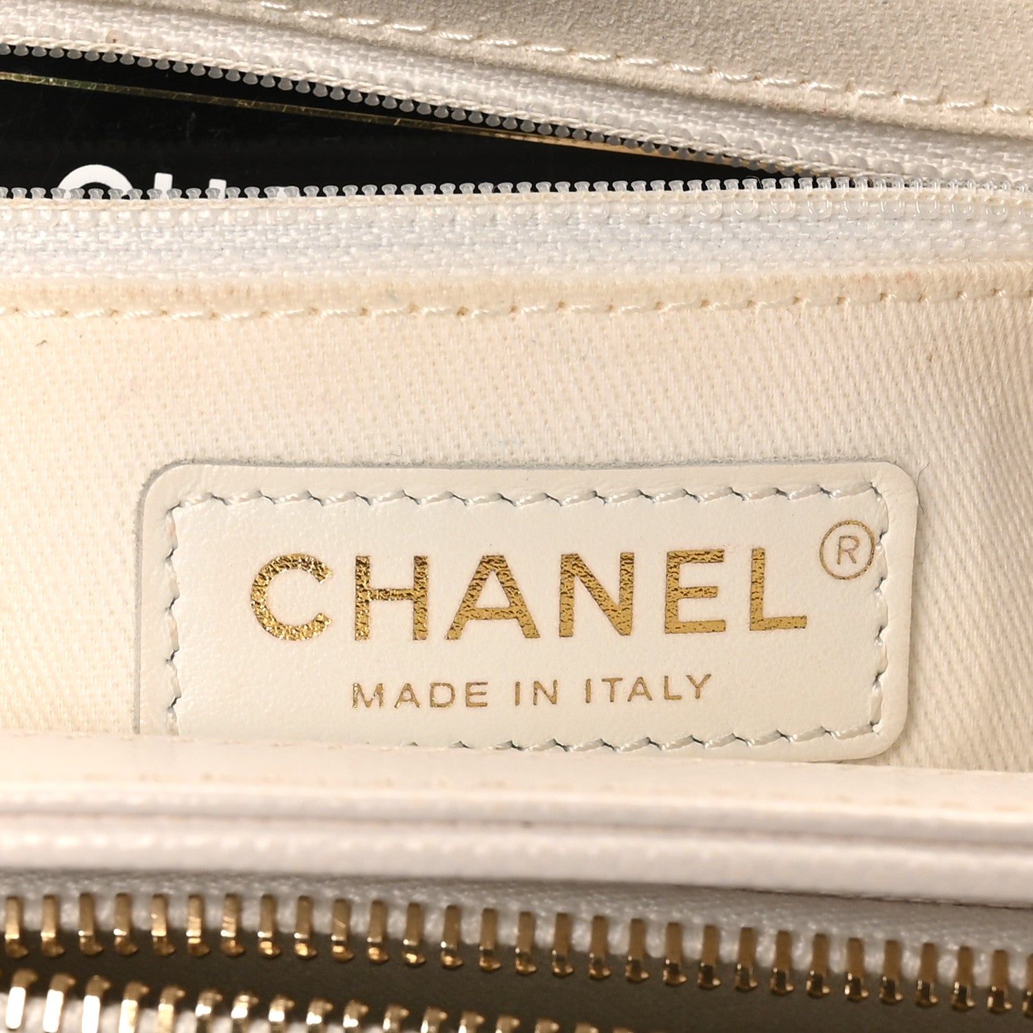 Chanel Caviar Quilted Medium Business Affinity Flap White 7 of 12
