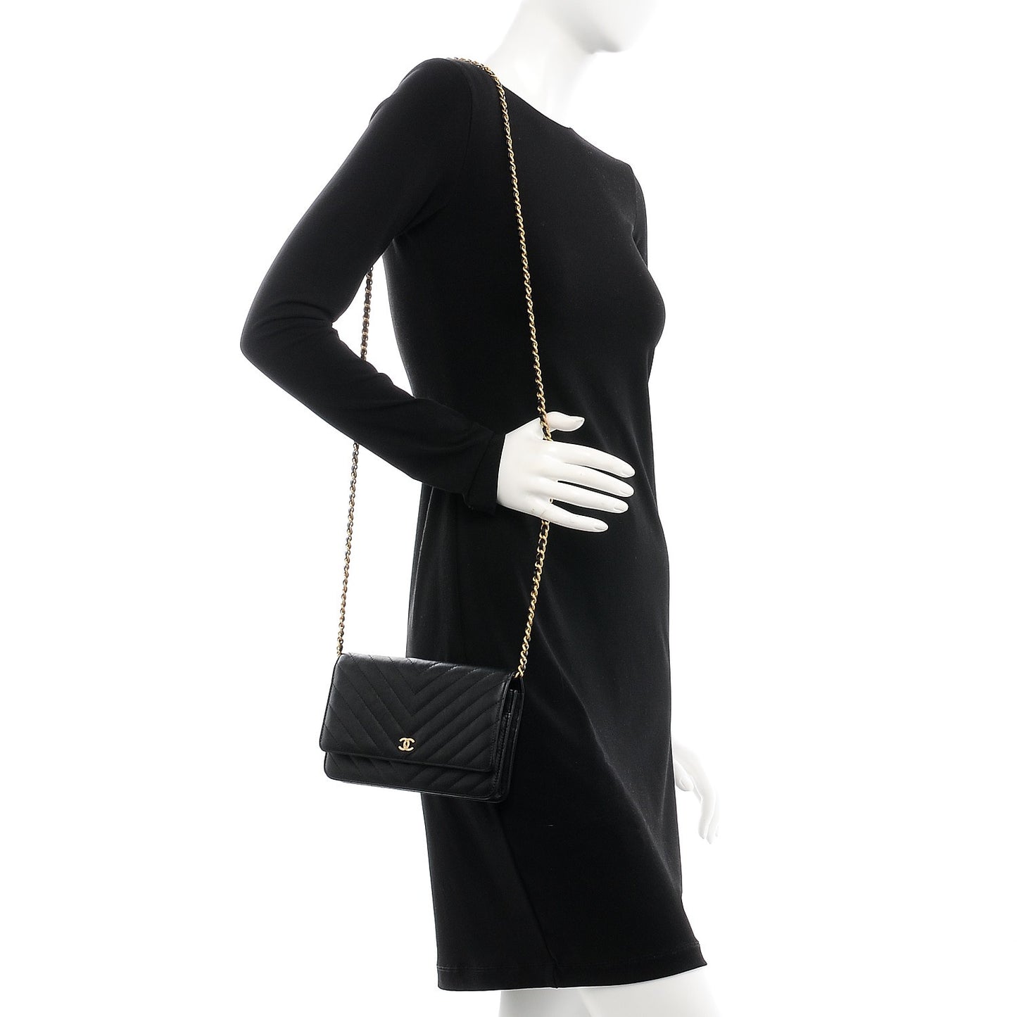 Calfskin Chevron Quilted Wallet On Chain WOC Black