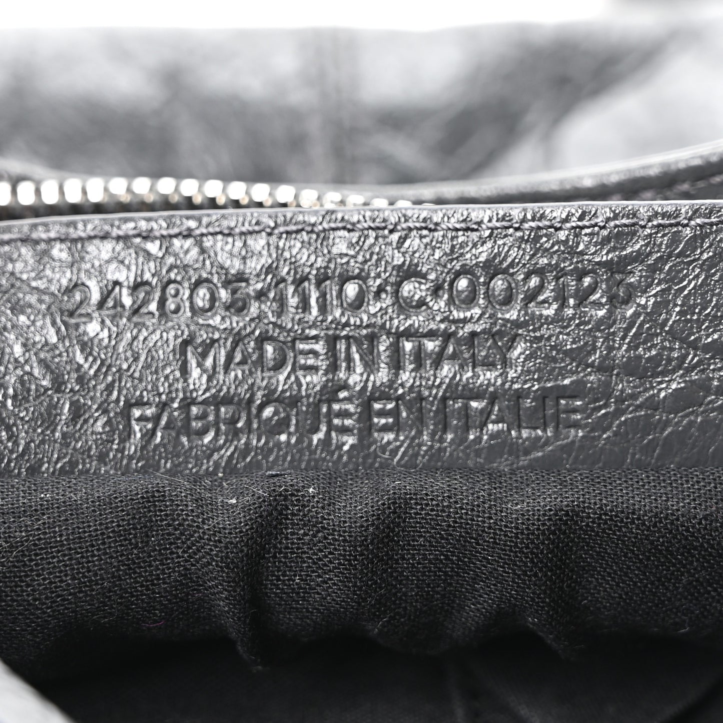 Agneau Classic Silver Hardware Hip Anthracite