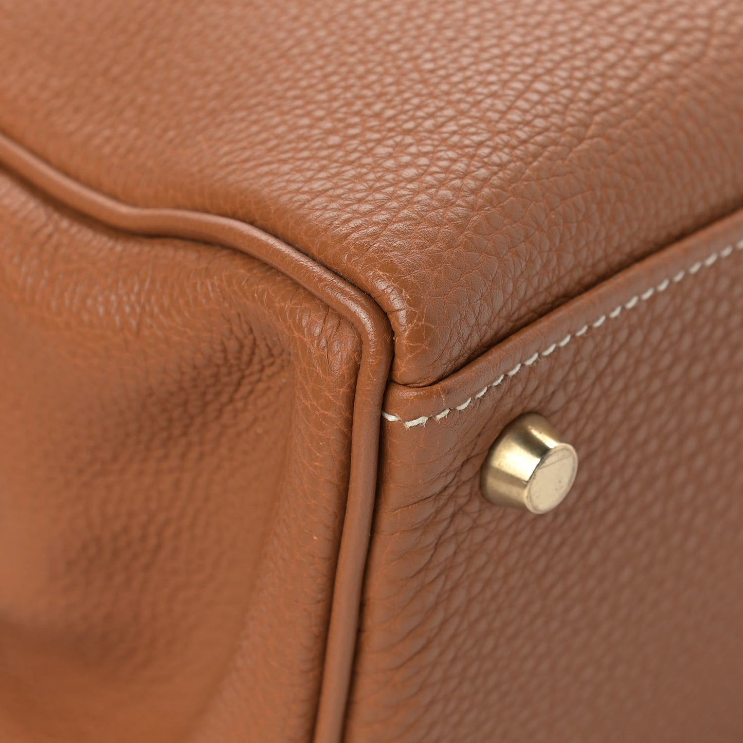 Togo Kelly Retourne 32 Gold