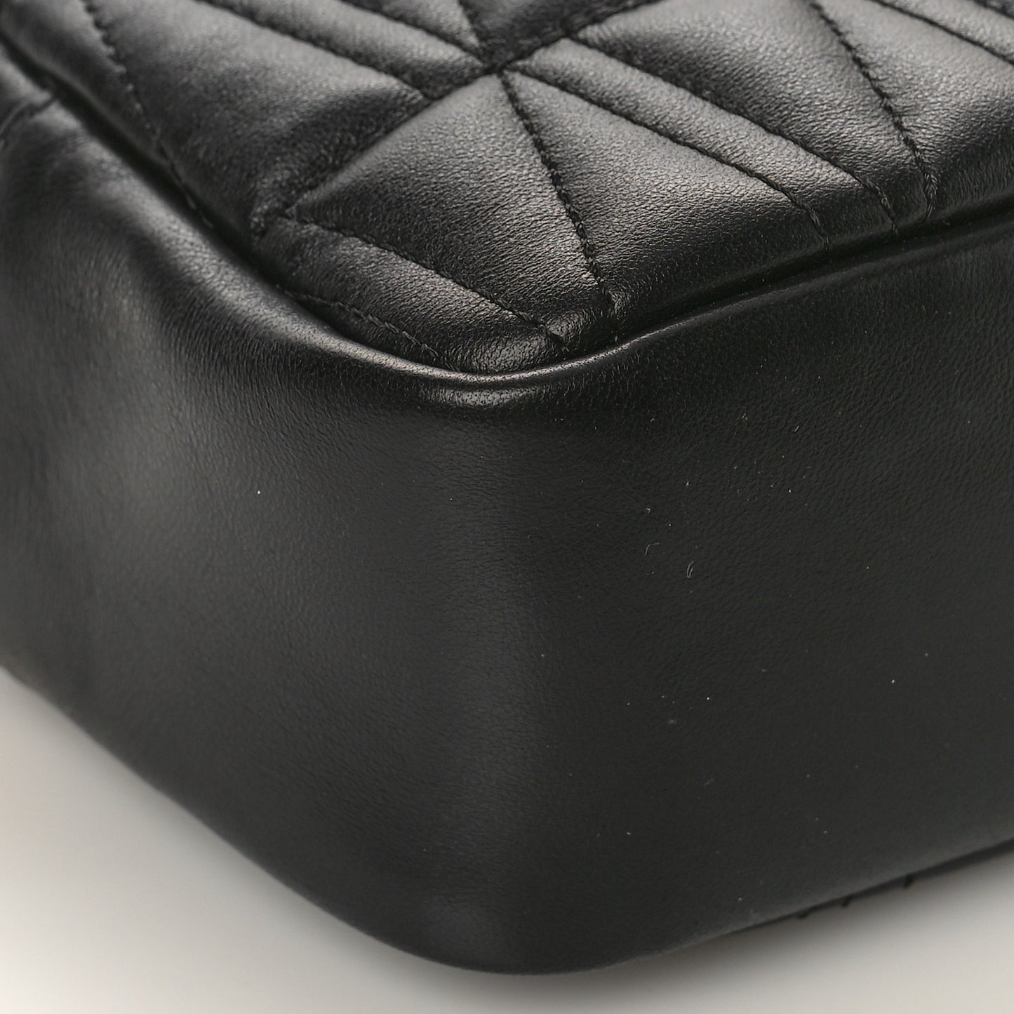 Nappa Quilted Virtus Shoulder Bag Black