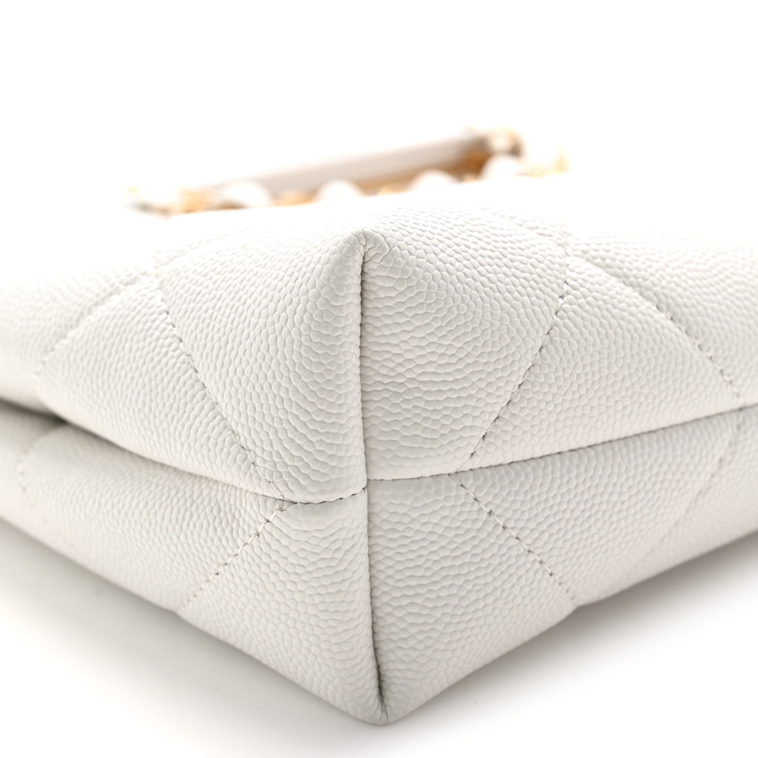 Chanel Caviar Quilted A Real Catch Clutch White 9 of 11