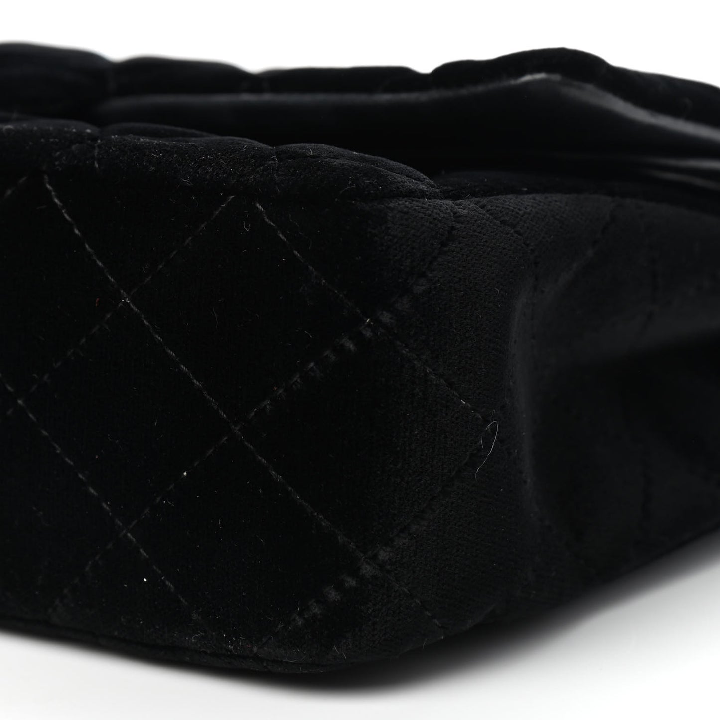 Velvet Quilted Medium Double Flap So Black
