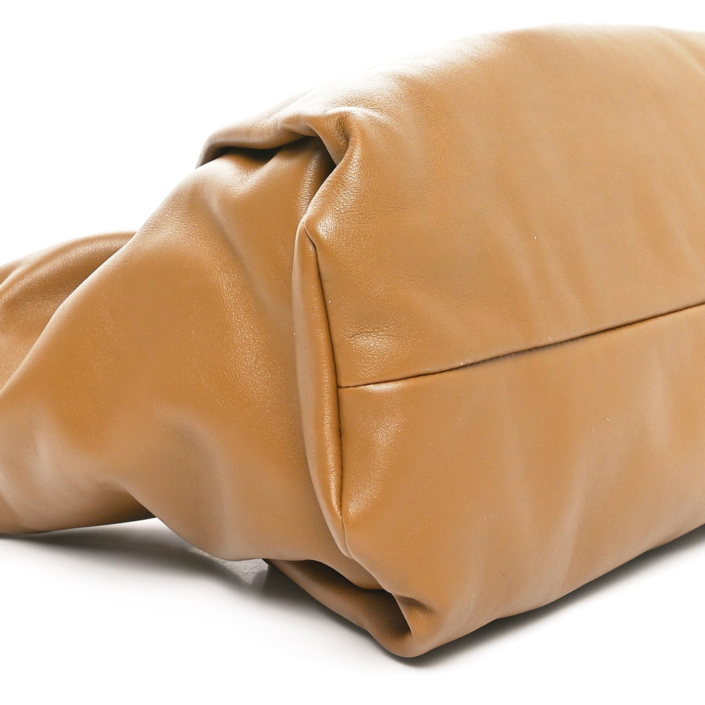 Smooth Butter Calfskin Small The Shoulder Pouch Cammello