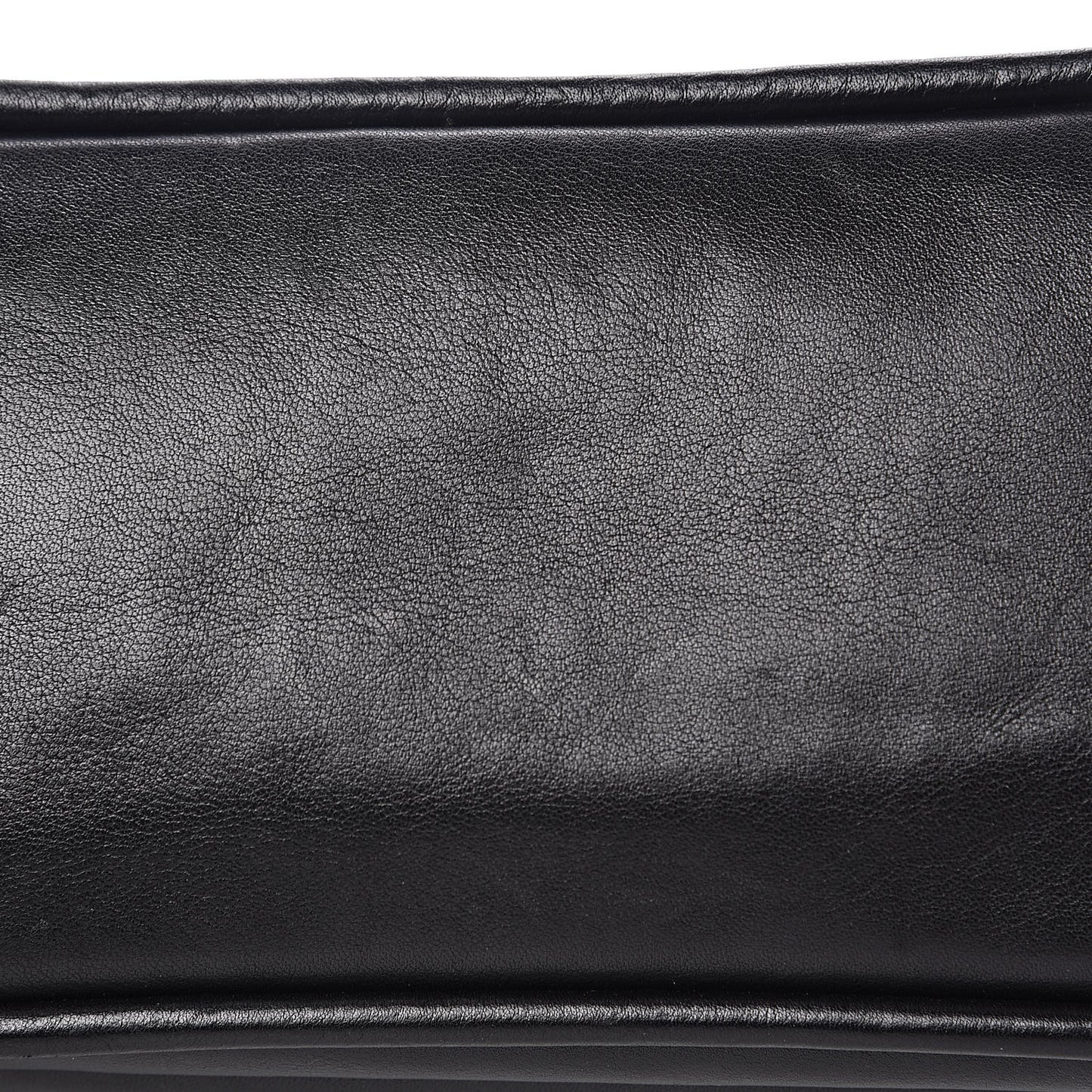 Calfskin Diagonal Ligne Flap Black