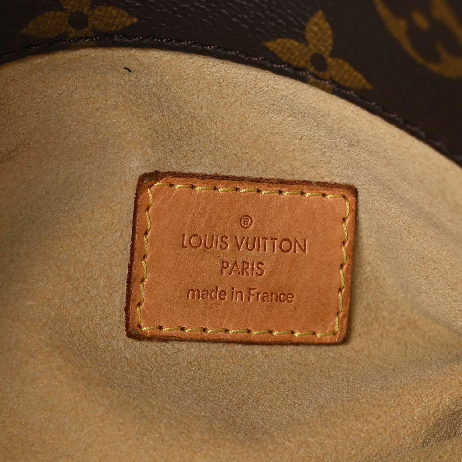 Louis Vuitton Monogram Artsy MM 6 of 10