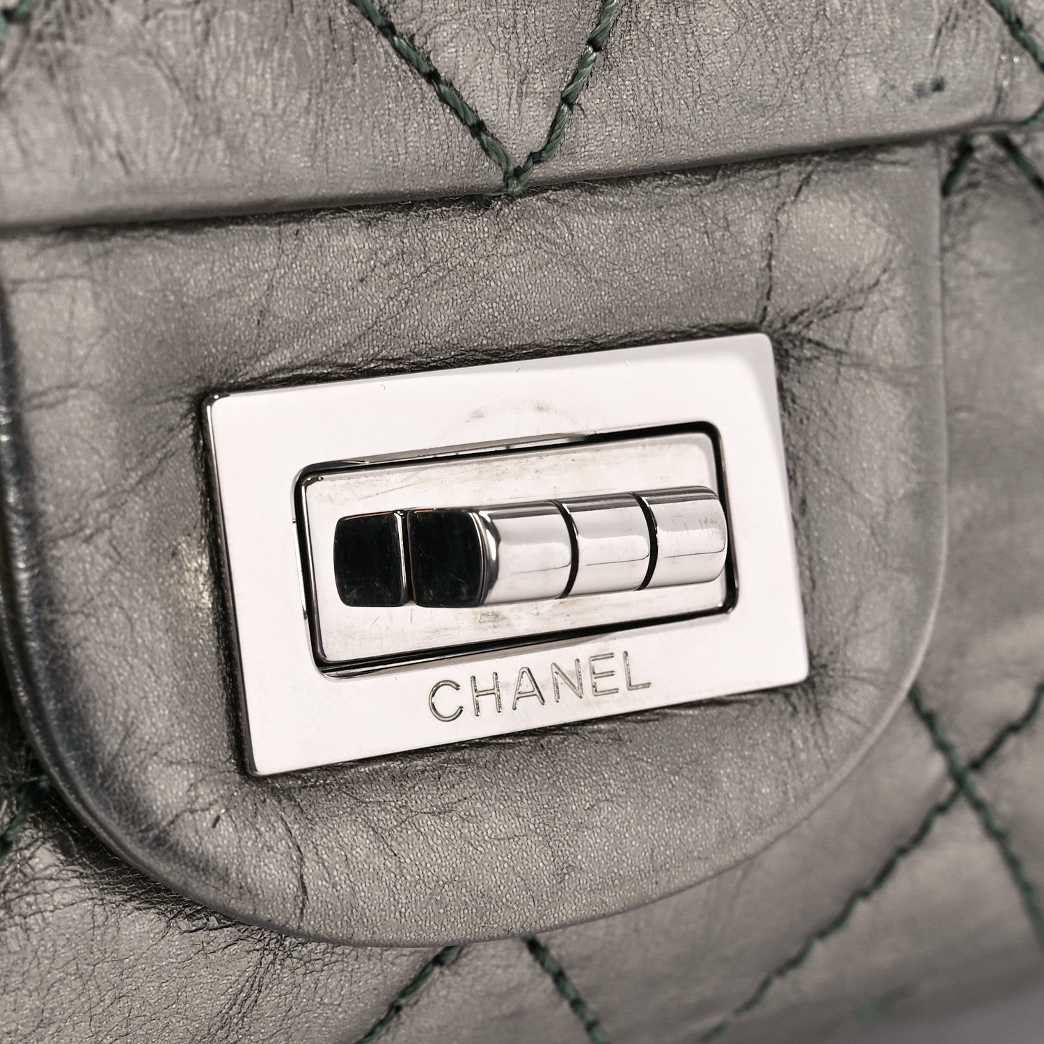 Chanel Metallic Aged Calfskin Quilted 2.55 Reissue 227 Flap Dark Green 8 of 11