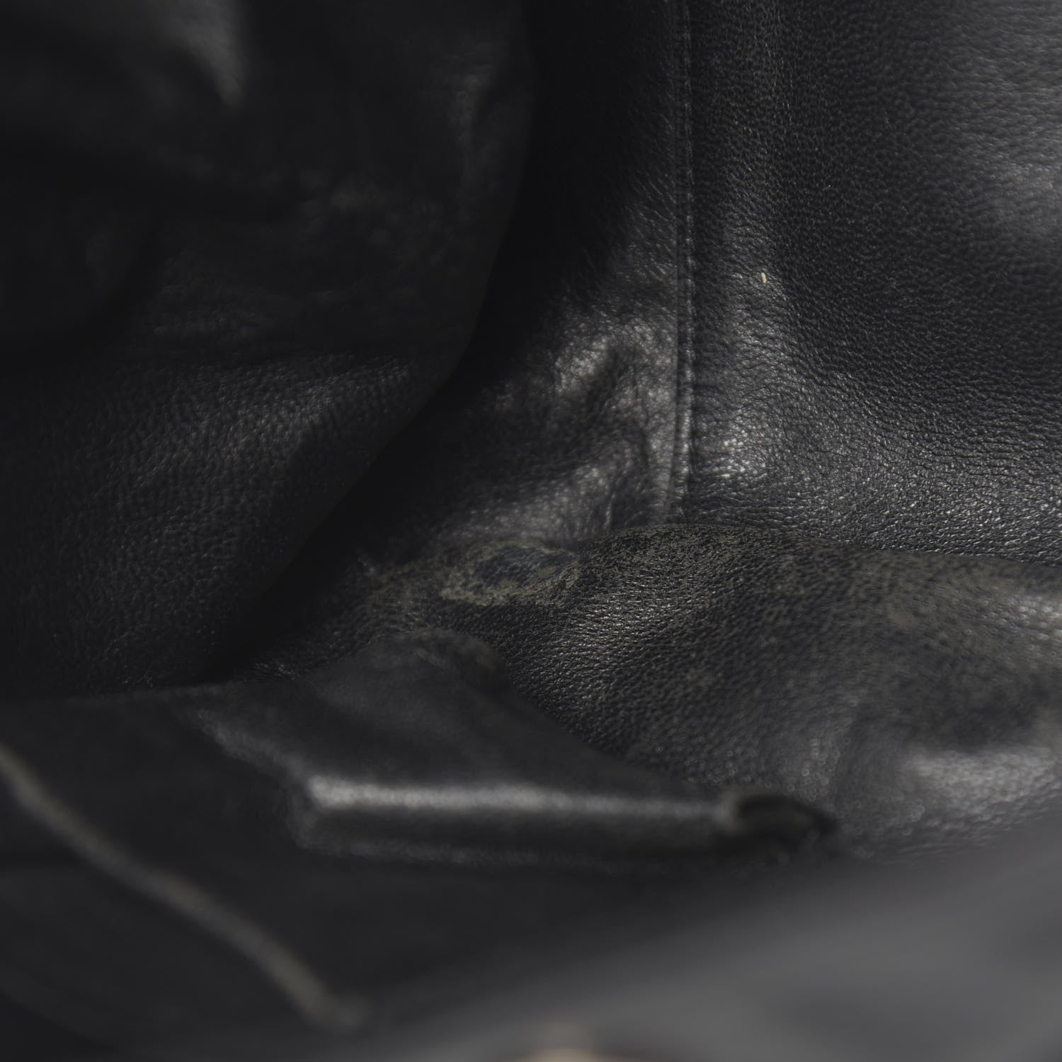 Chanel Metallic Goatskin Luxe Ligne Flap Black 9 of 15