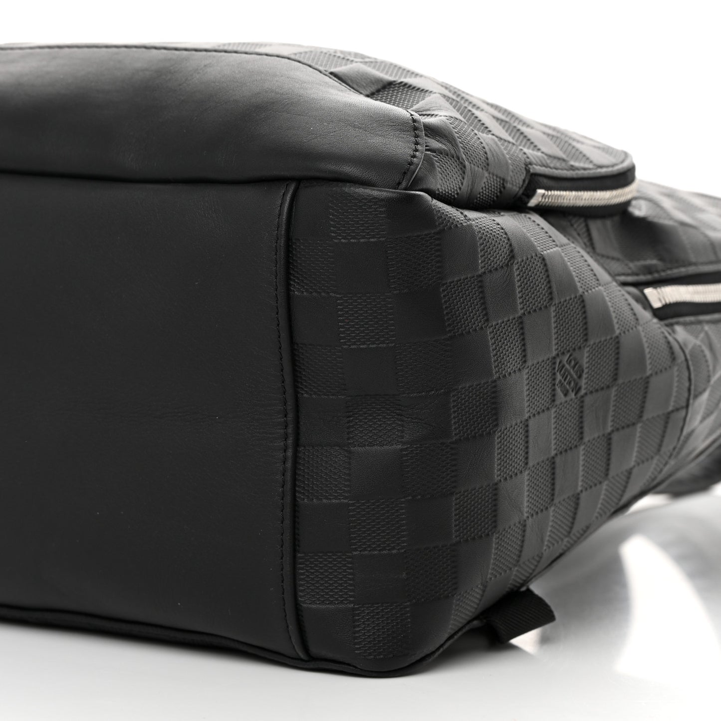 Damier Infini Avenue Backpack Onyx