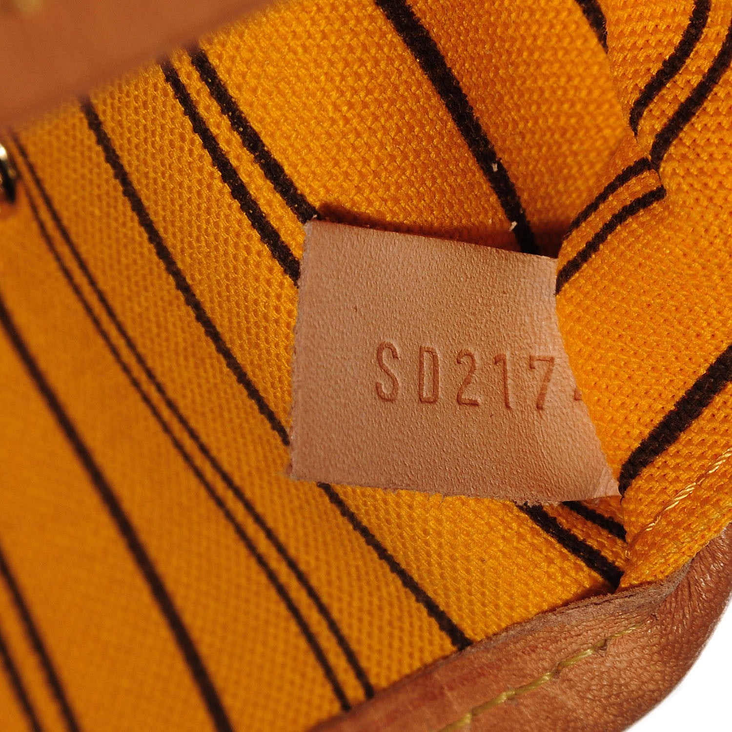 Louis Vuitton Monogram Neo Neverfull MM Mimosa 17 of 18