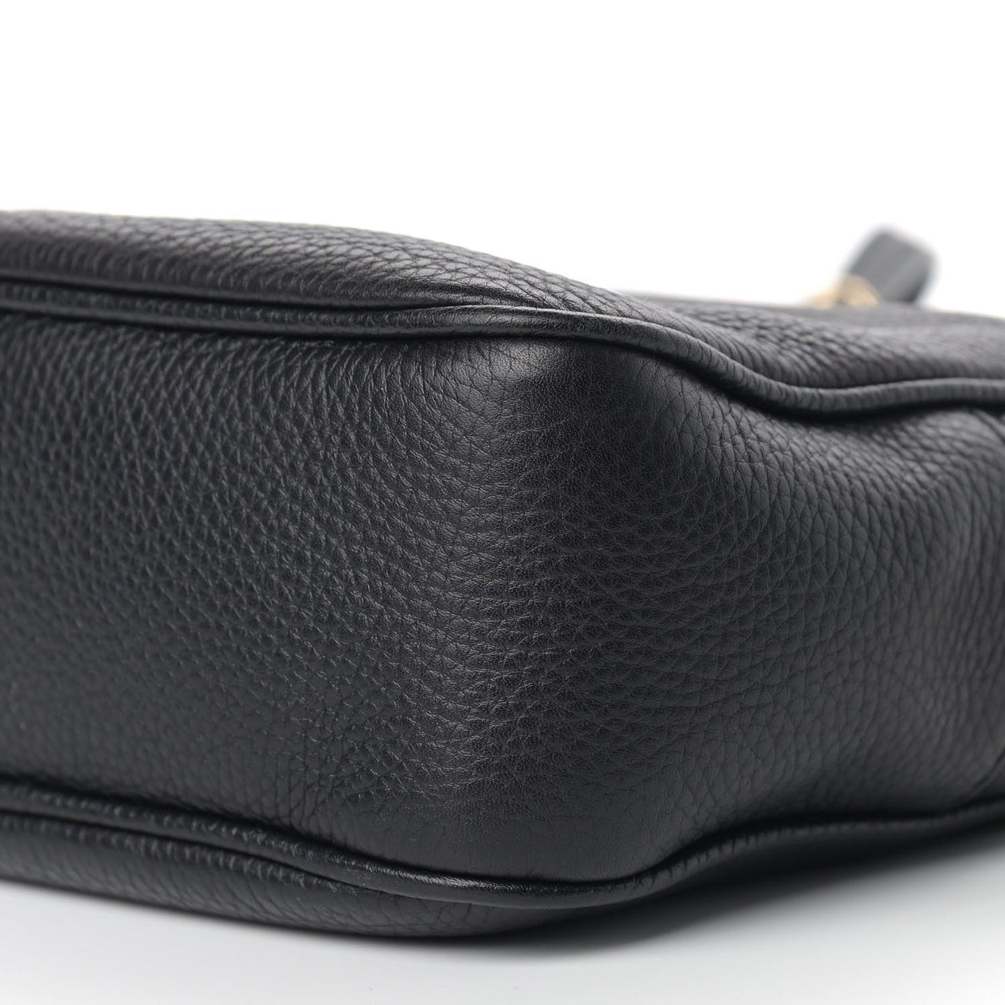 Pebbled Calfskin Small Soho Disco Bag Black