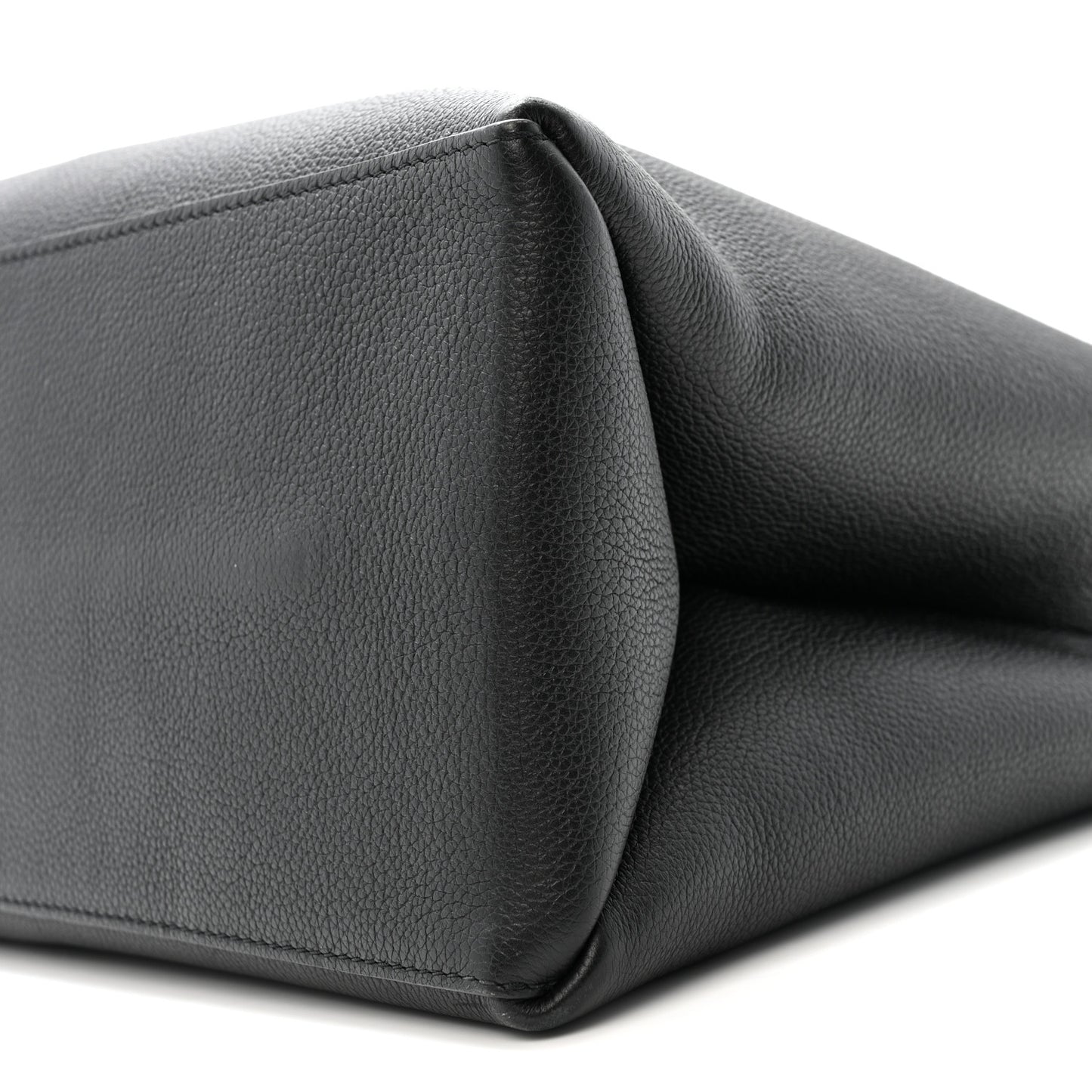 Grained Calfskin Lockme Shopper Black Black