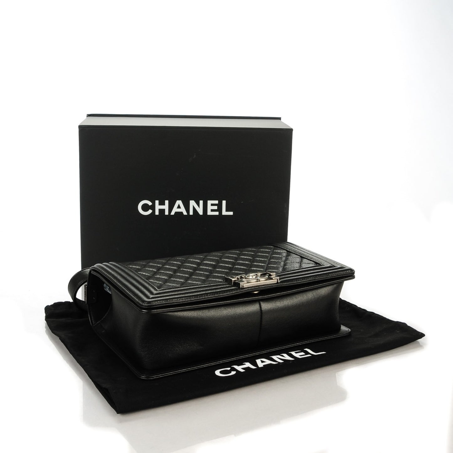 Metallic Calfskin Quilted New Medium Boy Flap Black