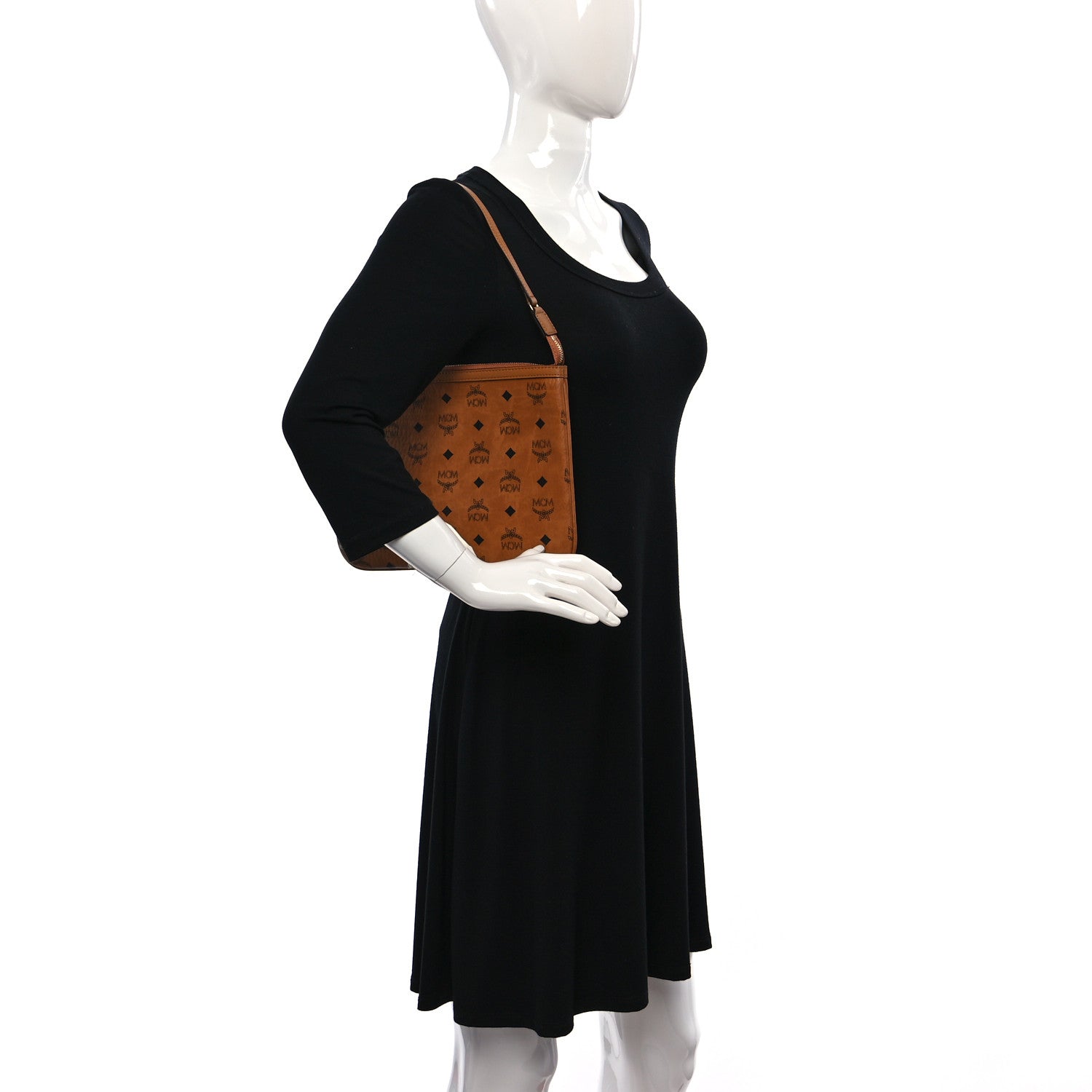 MCM Visetos Liz Sahopper Tote Pouch Cognac 2 of 8