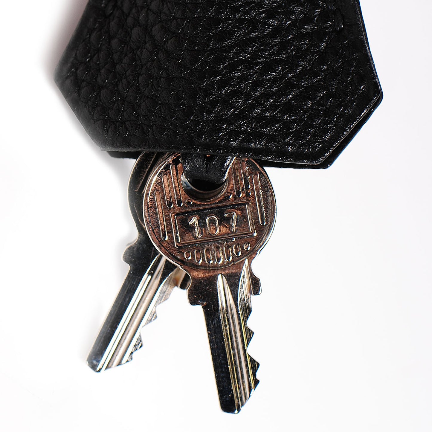 Togo Kelly Retourne 28 Black