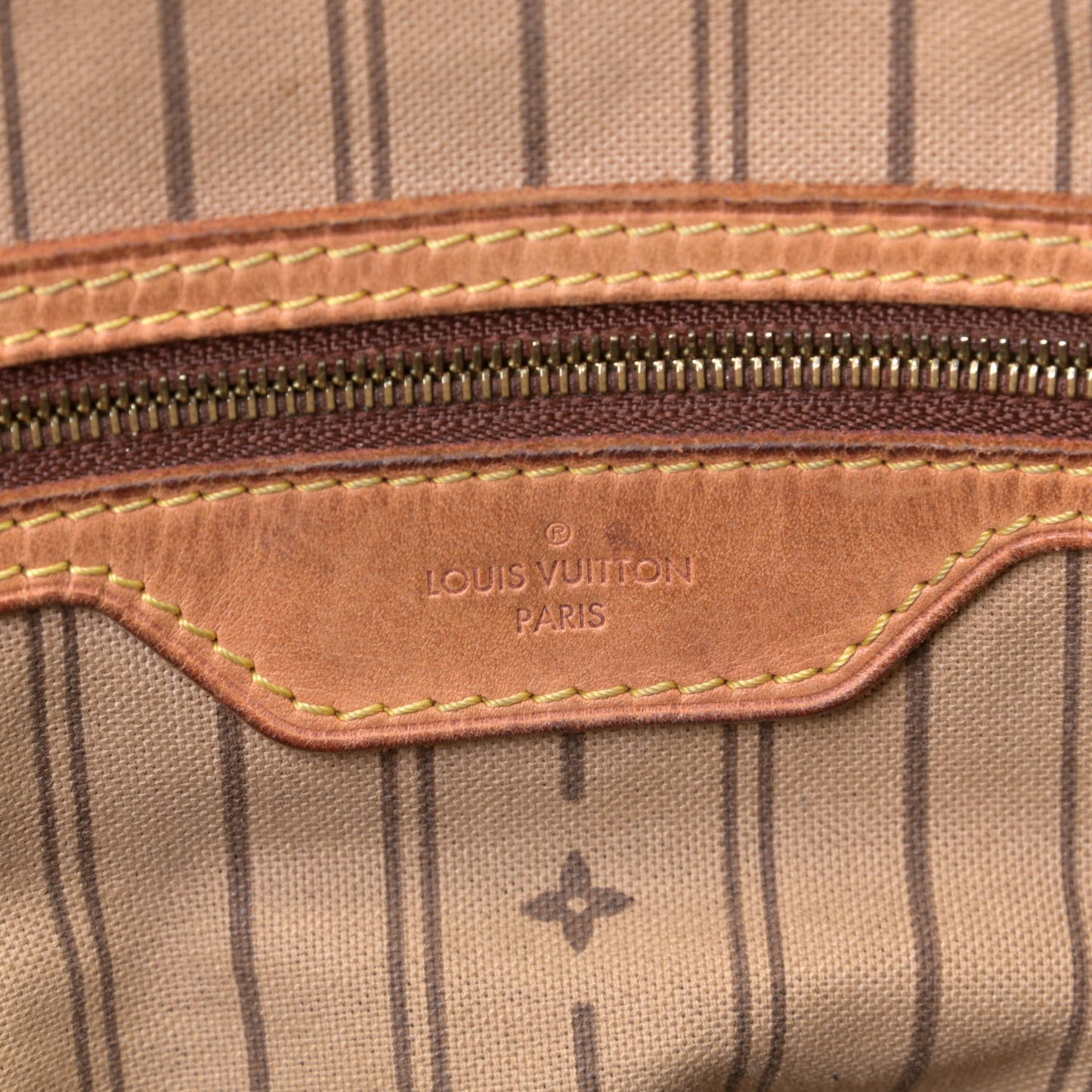 Monogram Delightful GM