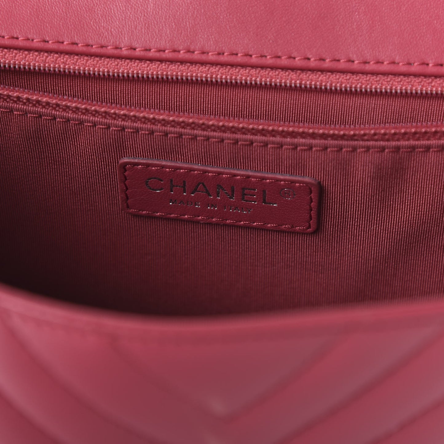 Lambskin Chevron Medium Single Flap Fuchsia