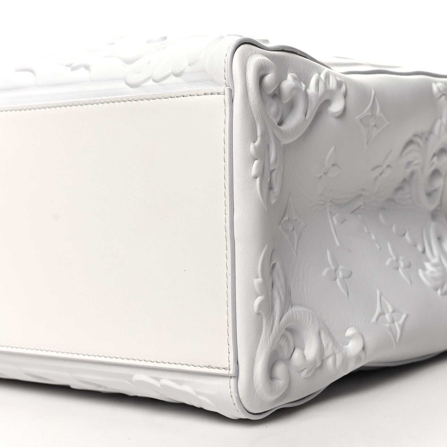 Calfskin LV Ornament Sac Plat 24H Optic White