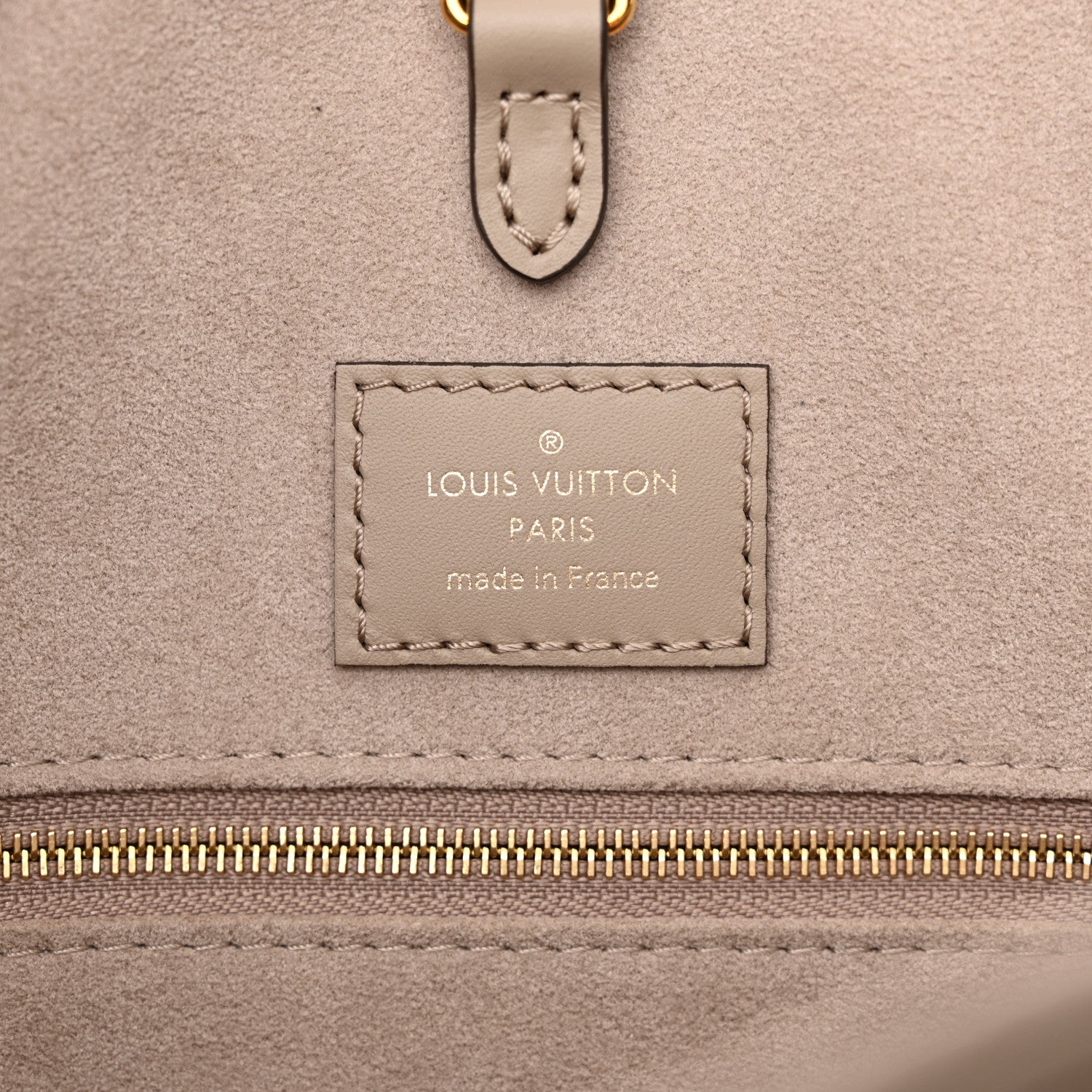 Louis Vuitton Empreinte Monogram Giant Onthego MM Tourterelle Creme 6 of 10