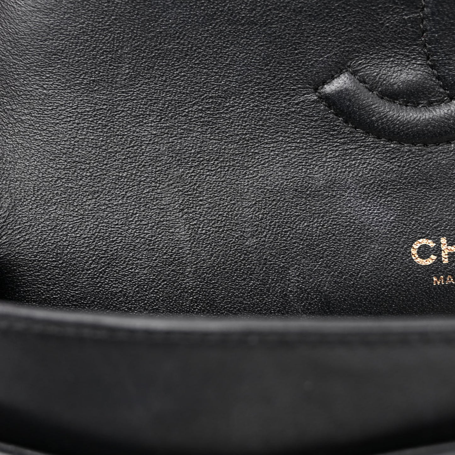 Lambskin Chevron Quilted Medium Double Flap Black