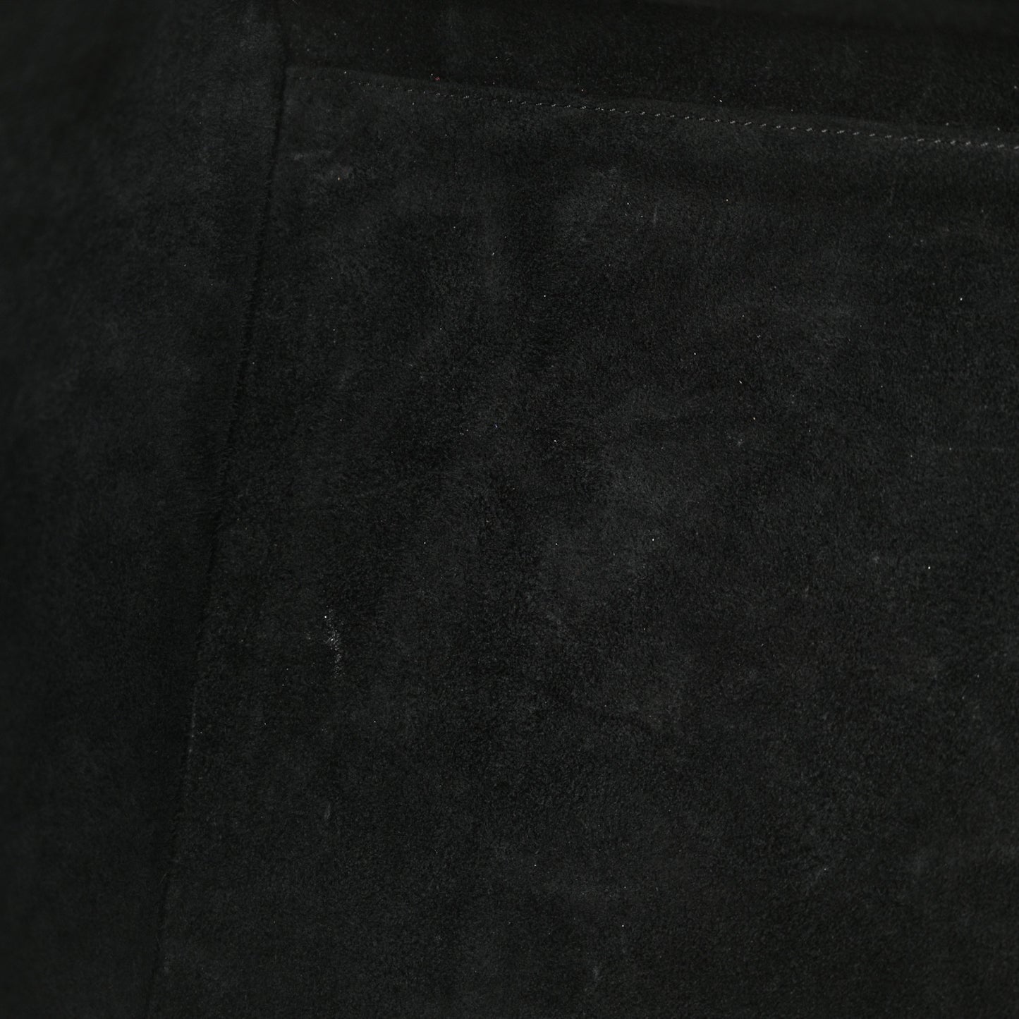 Crocodile Embossed Calfskin Medium Phantom Luggage Black