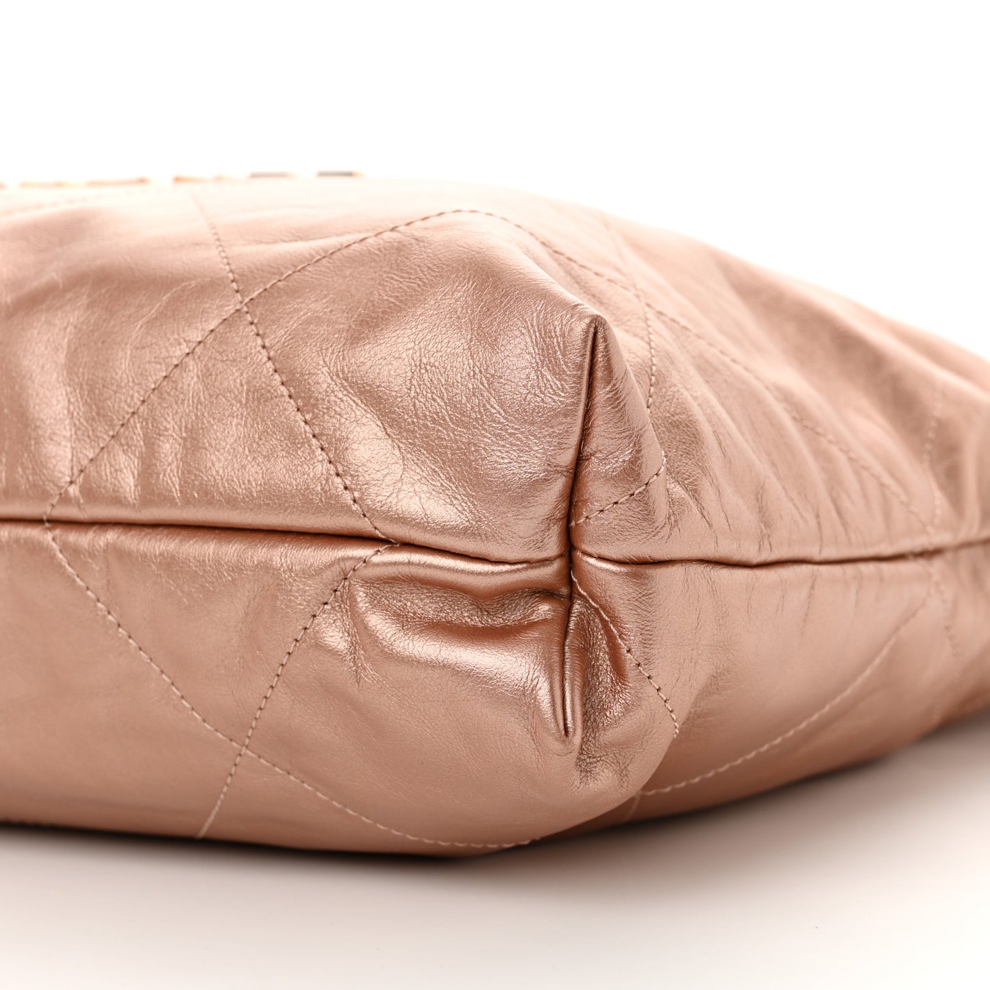 Metallic Calfskin Quilted Chanel 22 Copper
