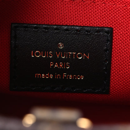 Louis Vuitton Reverse Monogram Giant Onthego BB 5 of 8