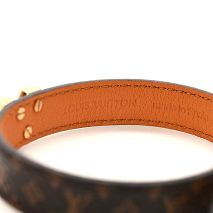 Louis Vuitton Monogram Essential V Bracelet 19 4 of 6