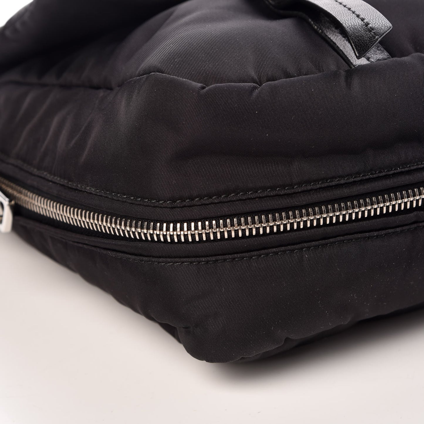 Tessuto Nylon Bomber Messenger Black