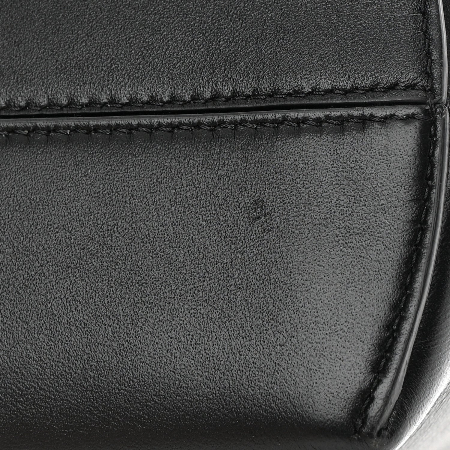 Fendi Shiny Nappa Medium Fendi First Black 12 of 13