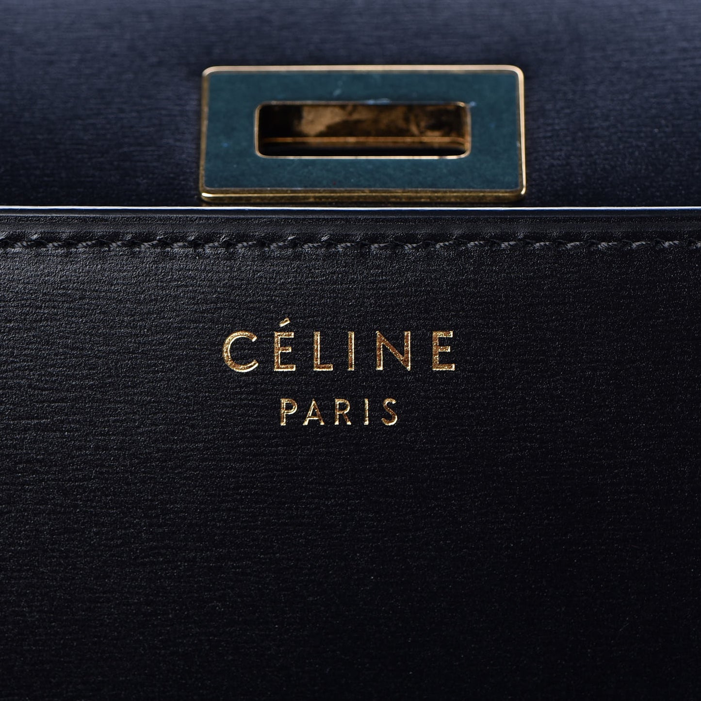 Box Calfskin Medium Classic Box Flap Bag Black
