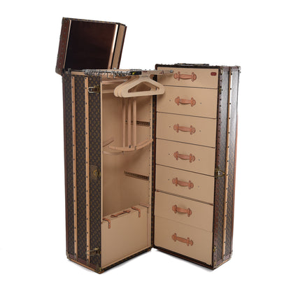 Louis Vuitton Monogram Queen's Wardrobe Trunk 12 of 29